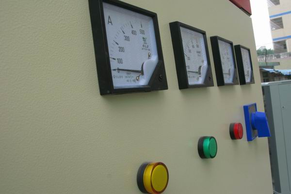 三亚配电柜-3683讲讲配电柜注意事项